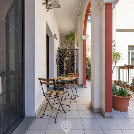 The Bright Apartment Cagliari